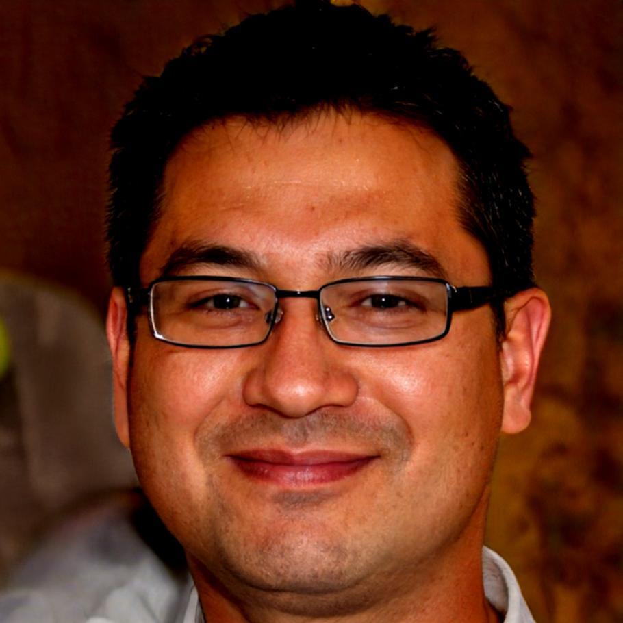 David Rodriguez, Financial Analyst
